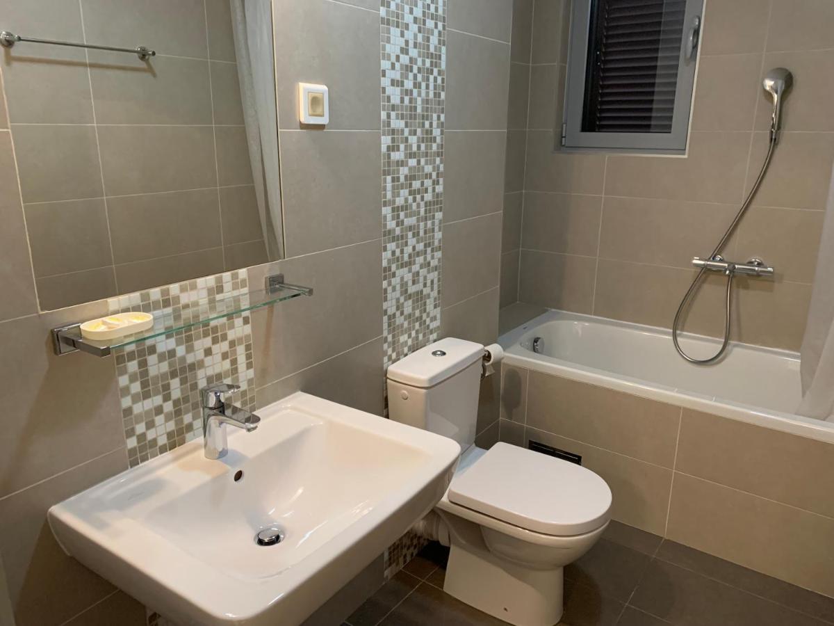Lavender Bay Apartment B23 Kotor Luaran gambar