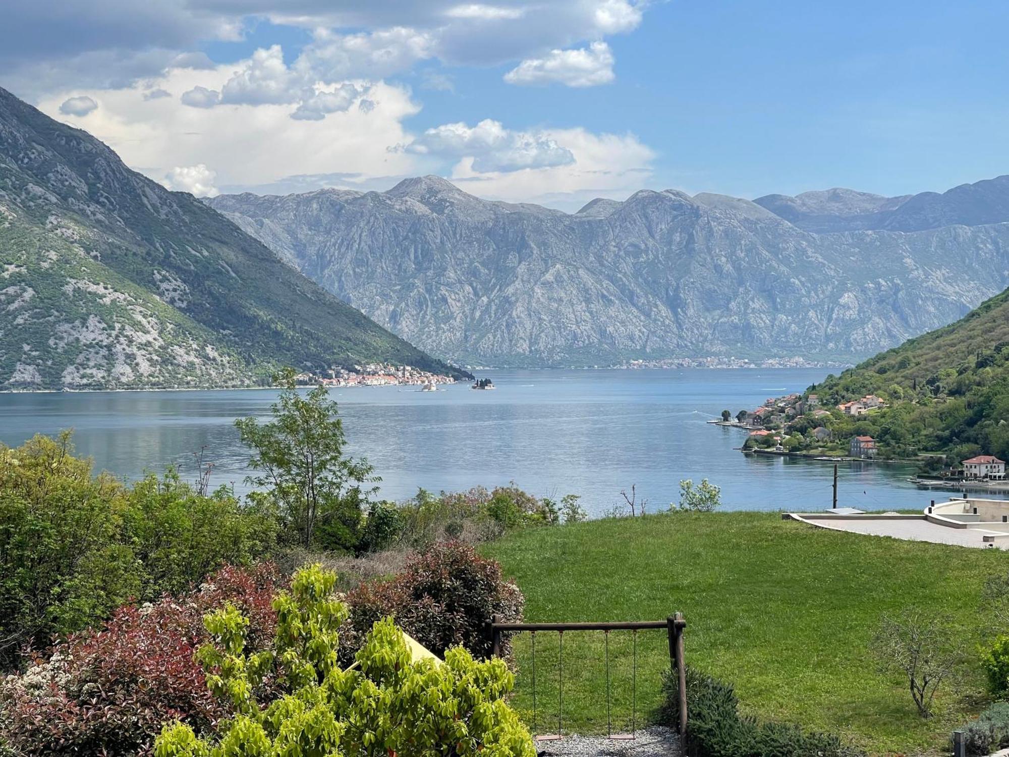 Lavender Bay Apartment B23 Kotor Luaran gambar